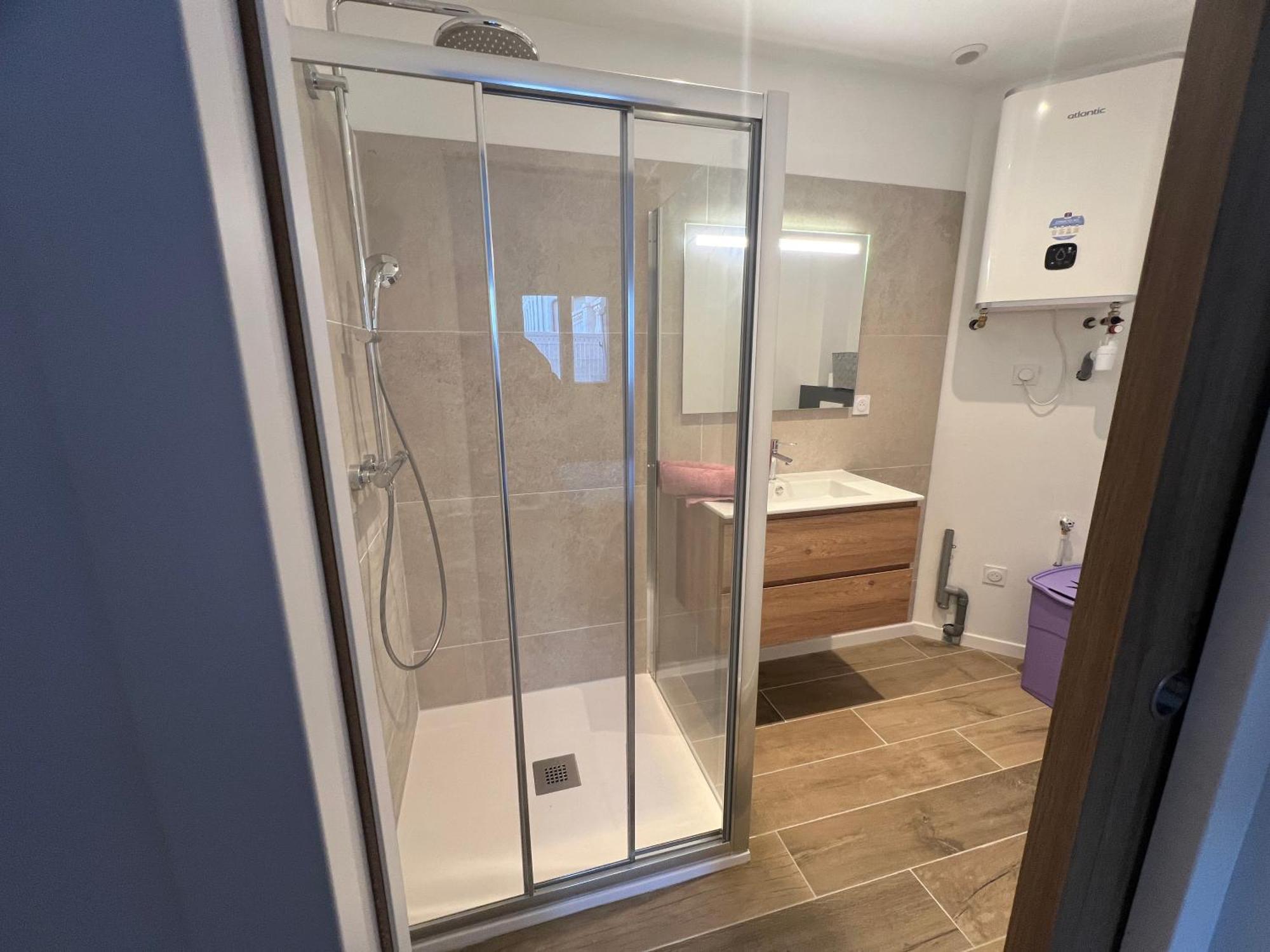 Maison T2 Avec Jaccuzi Wifi Parking سا سيرْ سور مير المظهر الخارجي الصورة
